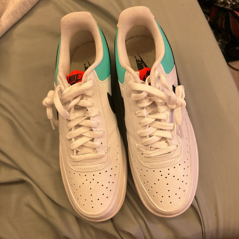 Nike White and Teal Sneakers